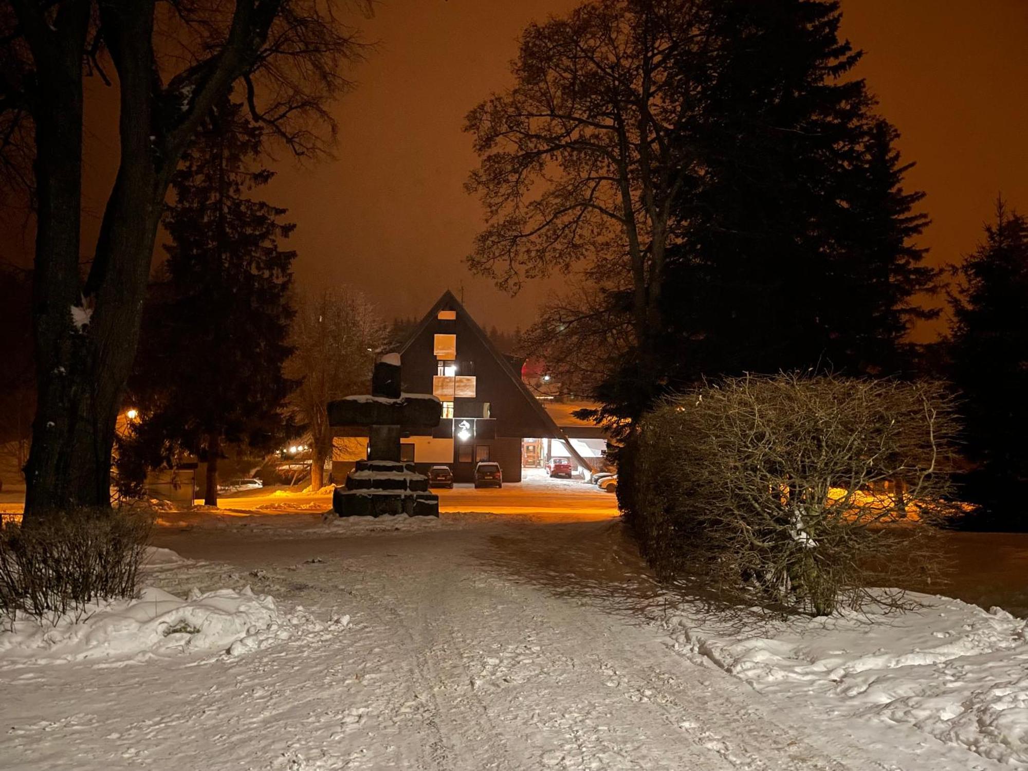 Chalupa U Krize Harrachov Exterior photo
